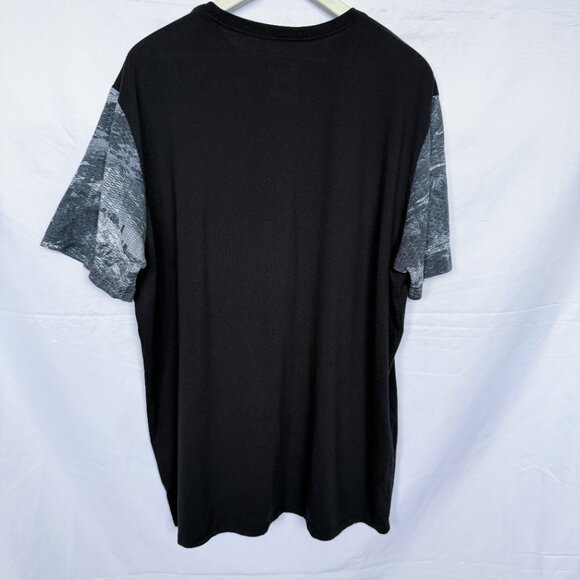 Nike Dry Fit Black LeBron James T-Shirt - Picture 2 of 5